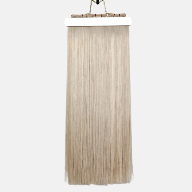 Butterfly Weft Creamy Light Blonde #B19-19/60